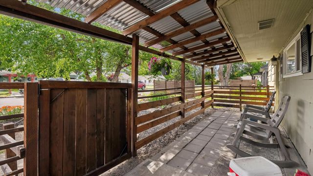 4608 N Windsor Dr, Spokane, WA 99205