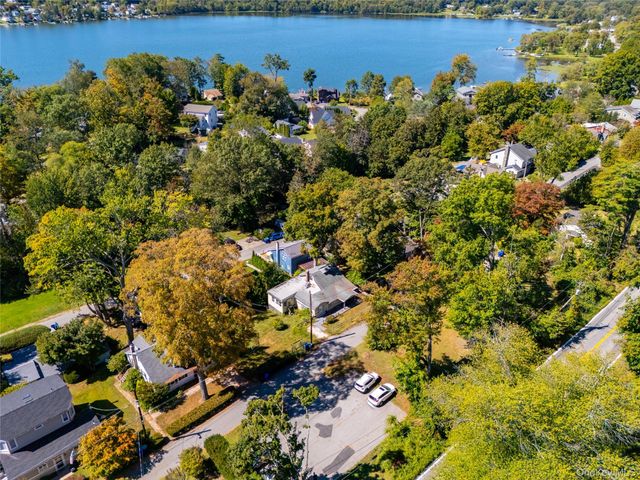 5 Orchard Road, North Salem, NY 10509