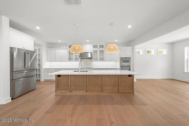 397 PLAZA, Atlantic Beach, FL 32233