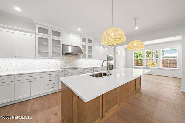 397 PLAZA, Atlantic Beach, FL 32233