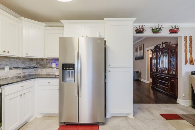 605 Surrey Lane, Benton, AR 72015