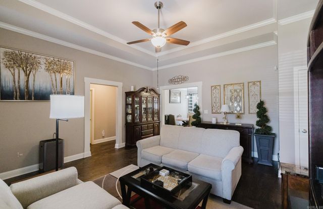 605 Surrey Lane, Benton, AR 72015