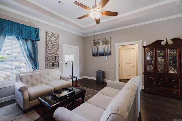 605 Surrey Lane, Benton, AR 72015