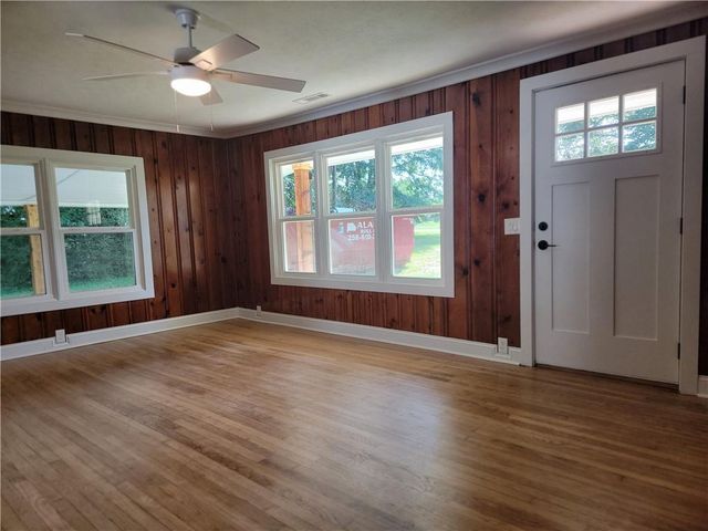 1477 S HWY 100, Bowdon, GA 30108