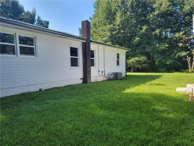 1477 S HWY 100, Bowdon, GA 30108