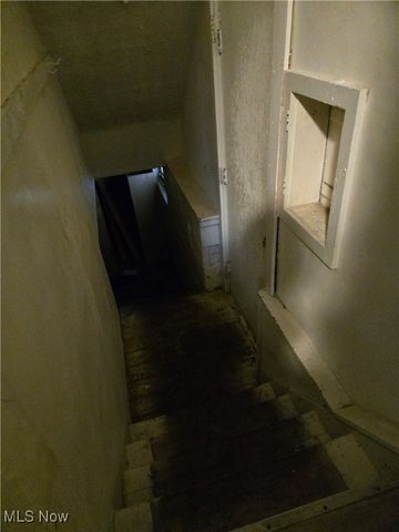 3609 Riverside Avenue, Cleveland, OH 44109