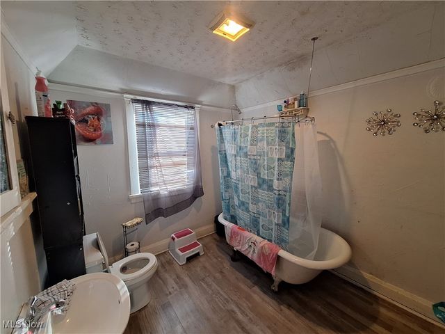 3609 Riverside Avenue, Cleveland, OH 44109