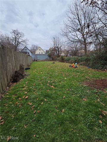 3609 Riverside Avenue, Cleveland, OH 44109