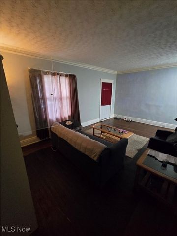 3609 Riverside Avenue, Cleveland, OH 44109