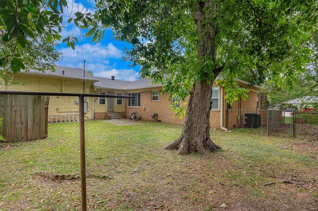 3704 Madison Park Boulevard, Shreveport, LA 71104