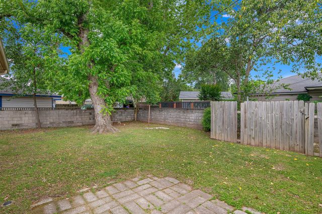 3704 Madison Park Boulevard, Shreveport, LA 71104