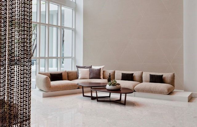 2020 N Bayshore Dr 908, Miami, FL 33137