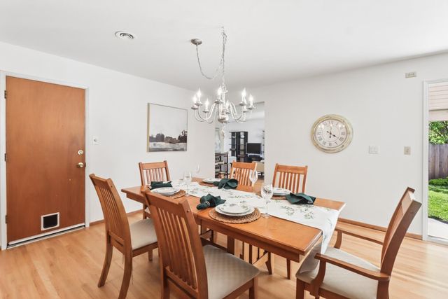 6201 Eastmont Ct, Carmichael, CA 95608