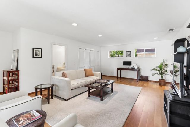 6201 Eastmont Ct, Carmichael, CA 95608