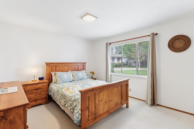 6201 Eastmont Ct, Carmichael, CA 95608