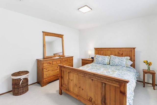 6201 Eastmont Ct, Carmichael, CA 95608