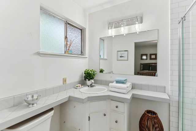 6201 Eastmont Ct, Carmichael, CA 95608