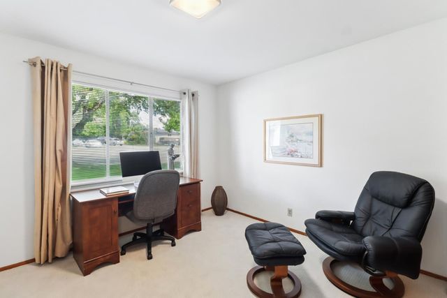 6201 Eastmont Ct, Carmichael, CA 95608