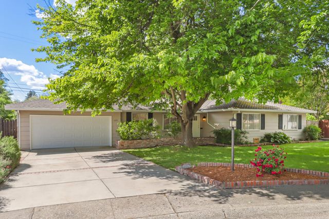 6201 Eastmont Ct, Carmichael, CA 95608