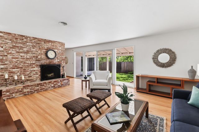 6201 Eastmont Ct, Carmichael, CA 95608