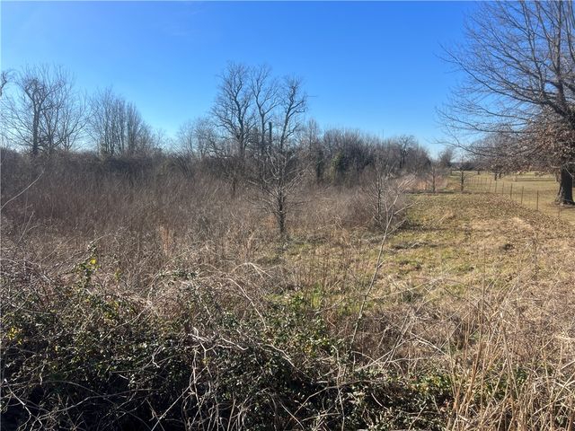 322 Primrose Road, Lowell, AR 72745