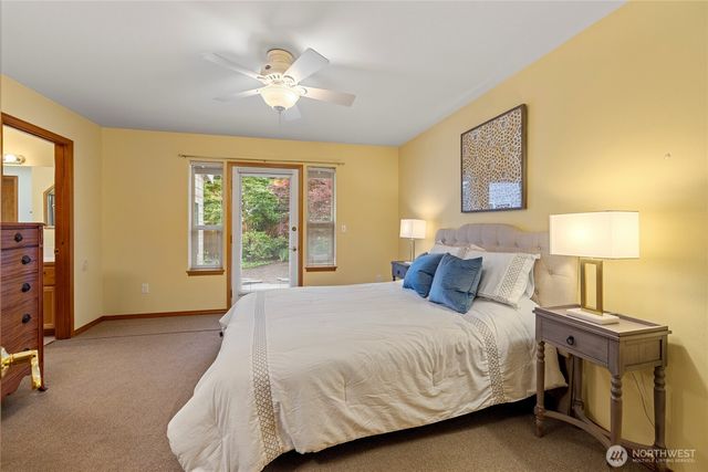 2020 Meadows Lane, Anacortes, WA 98221