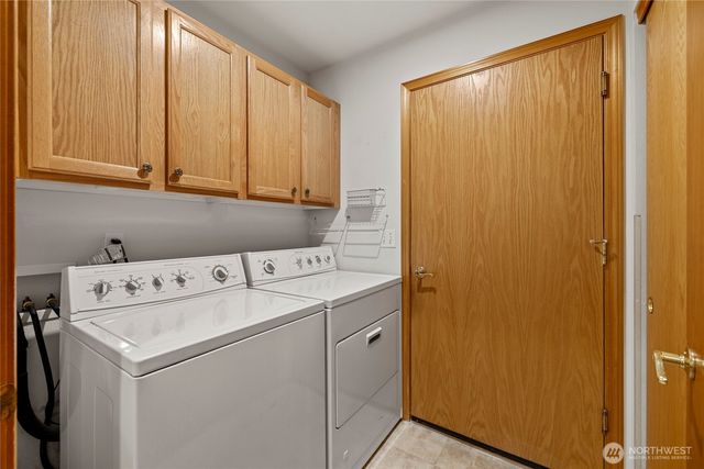 2020 Meadows Lane, Anacortes, WA 98221