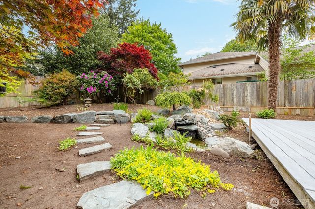 2020 Meadows Lane, Anacortes, WA 98221