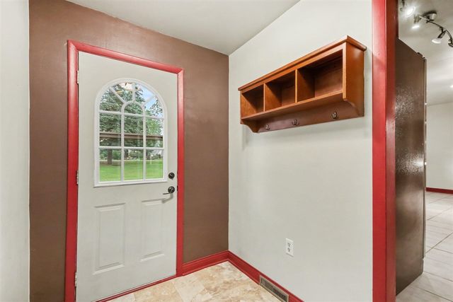 15415 Simmons Avenue, Cedar Springs, MI 49319