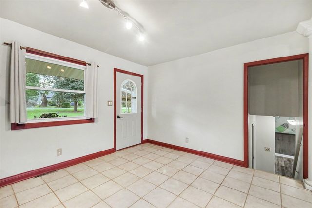 15415 Simmons Avenue, Cedar Springs, MI 49319