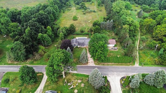 15415 Simmons Avenue, Cedar Springs, MI 49319