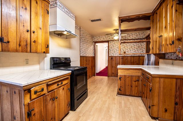 4805 Trail Lake Drive, Fort Worth, TX 76133