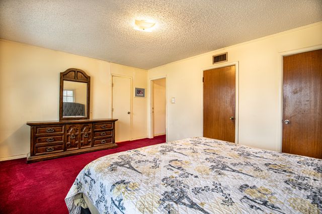 4805 Trail Lake Drive, Fort Worth, TX 76133