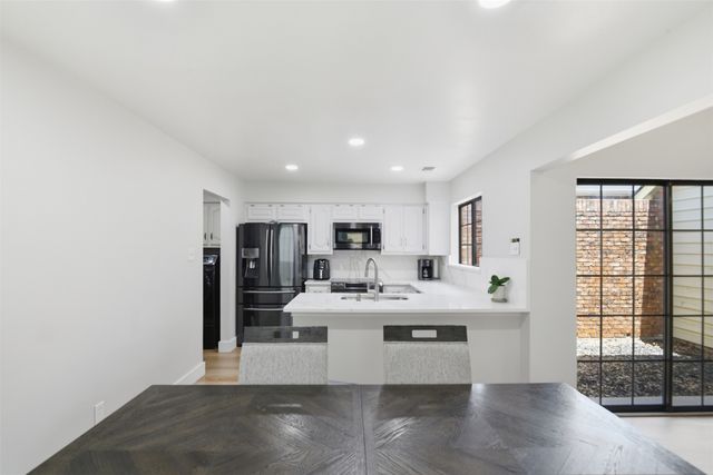 747 Monique, Cedar Hill, TX 75104