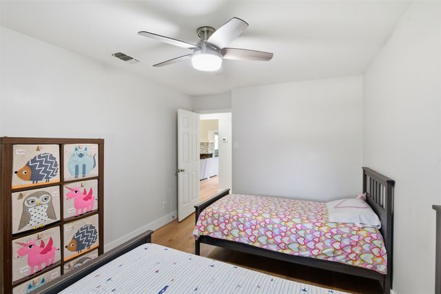 747 Monique, Cedar Hill, TX 75104