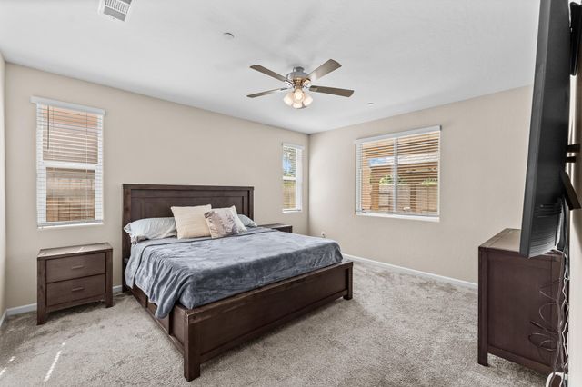 1727 Bristol Avenue, Tulare, CA 93274