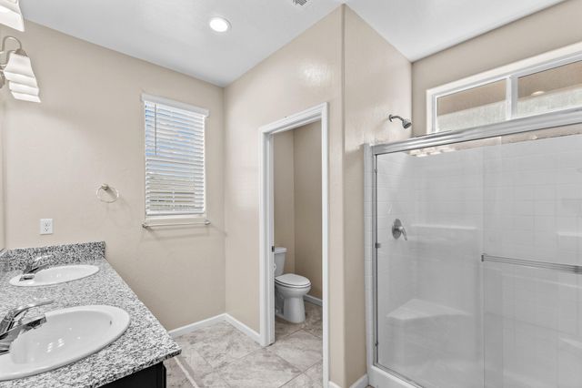 1727 Bristol Avenue, Tulare, CA 93274