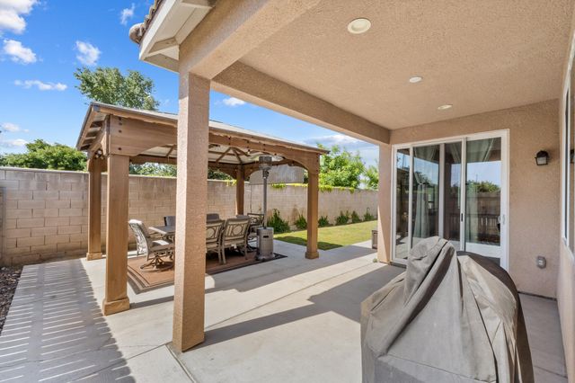 1727 Bristol Avenue, Tulare, CA 93274