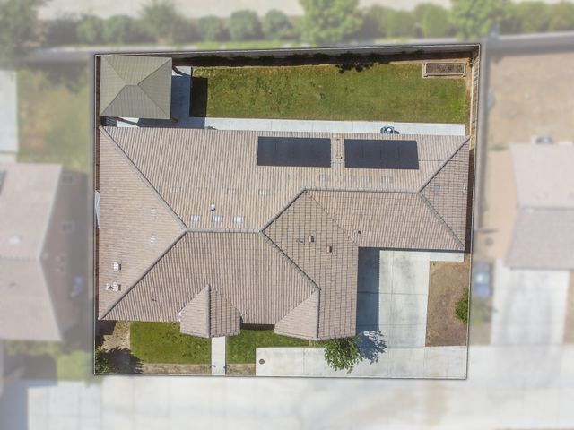 1727 Bristol Avenue, Tulare, CA 93274