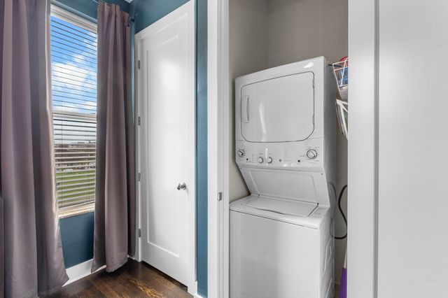 210 30th Ave N Apt 312, Nashville, TN 37203