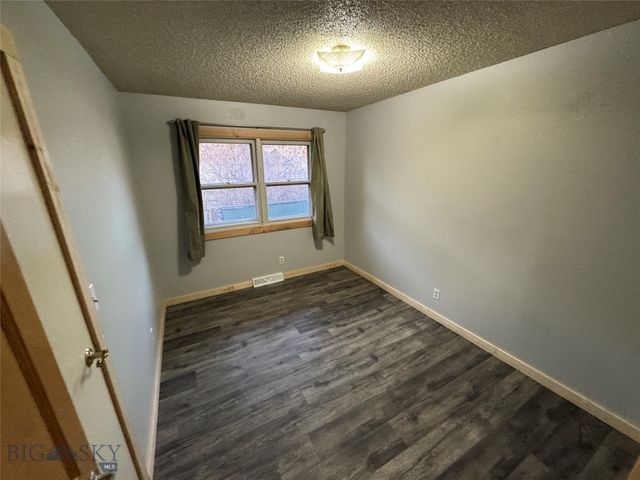 1902 Stuart Avenue, Butte, MT 59701
