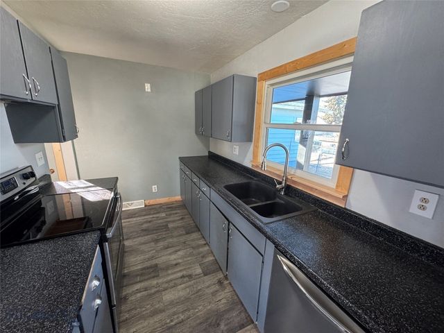 1902 Stuart Avenue, Butte, MT 59701