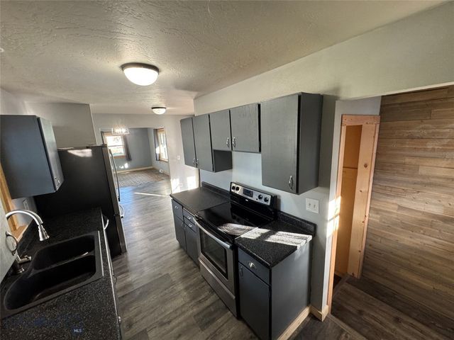 1902 Stuart Avenue, Butte, MT 59701