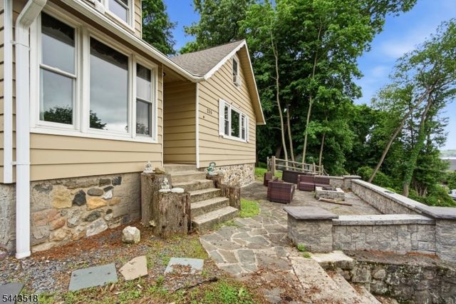 255 E Shore Trl, Sparta Twp., NJ 07871