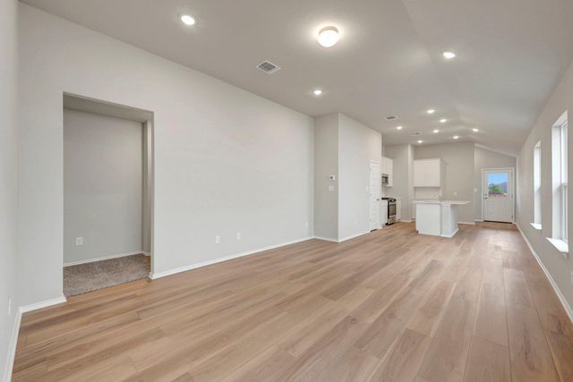 142 Big Banyan DR, Dripping Springs, TX 78620