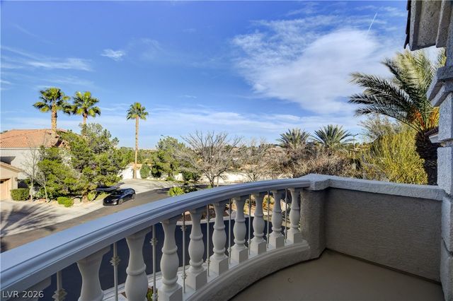 1709 Corta Bella Drive, Las Vegas, NV 89134