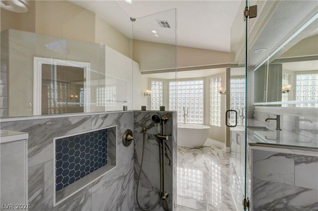 1709 Corta Bella Drive, Las Vegas, NV 89134