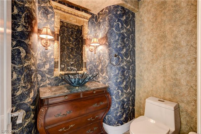 1709 Corta Bella Drive, Las Vegas, NV 89134