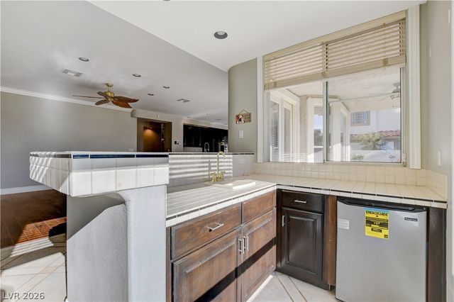 1709 Corta Bella Drive, Las Vegas, NV 89134