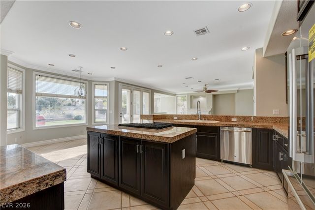 1709 Corta Bella Drive, Las Vegas, NV 89134